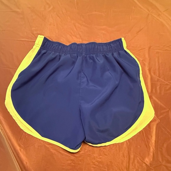 Women's Nike Dri Fit Tempo Running Short Royal Blue/White Size XS 3” Inseam - Picture 3 of 9